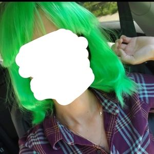 Spirit of Halloween 🎃 neon green bob wig